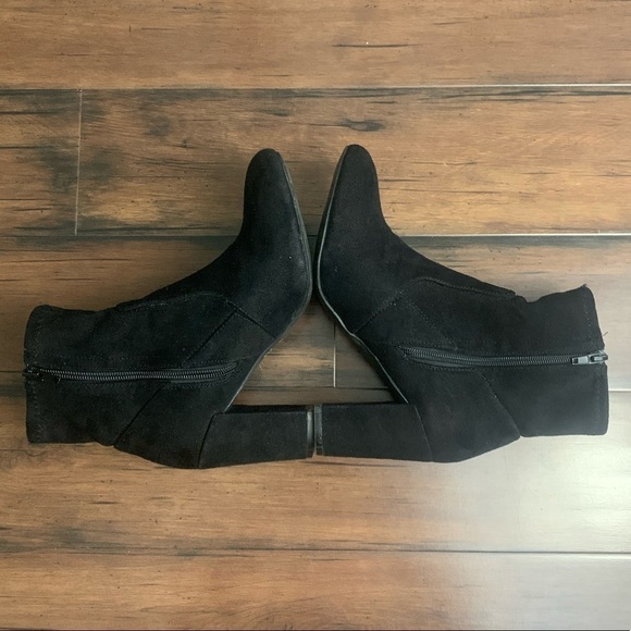 Steve Madden Black Emison Booties - Size 7.5 - Picture 5 of 8